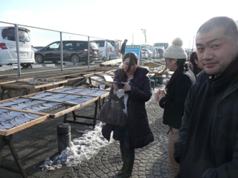 ���`����������s