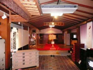 �V������P