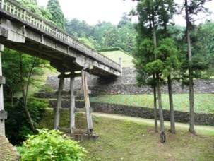 �����q����a�Ղ̉g���i�����j