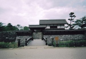 ���ۖ�Ƌ��l��