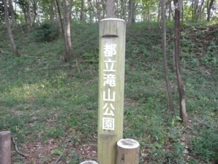 �s����R����