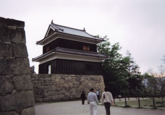 ���E�i�����j